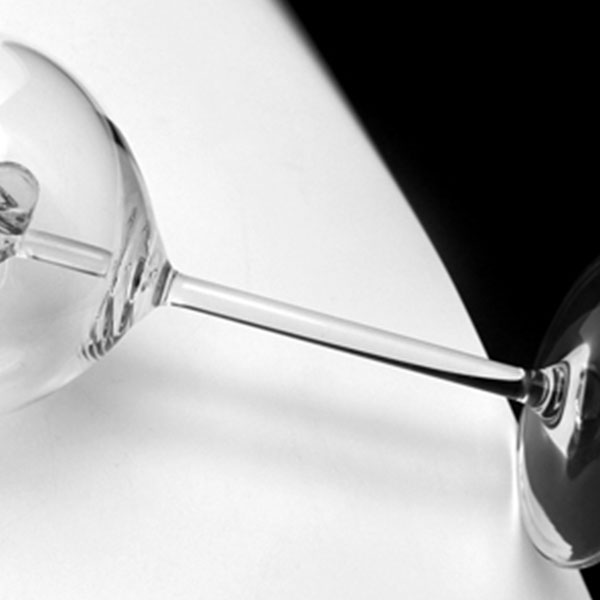 Бокал на высокой ножке «Акула» (10)