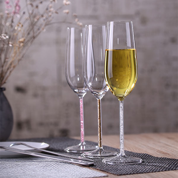 Бокалов для шампанского с кристаллами (14)