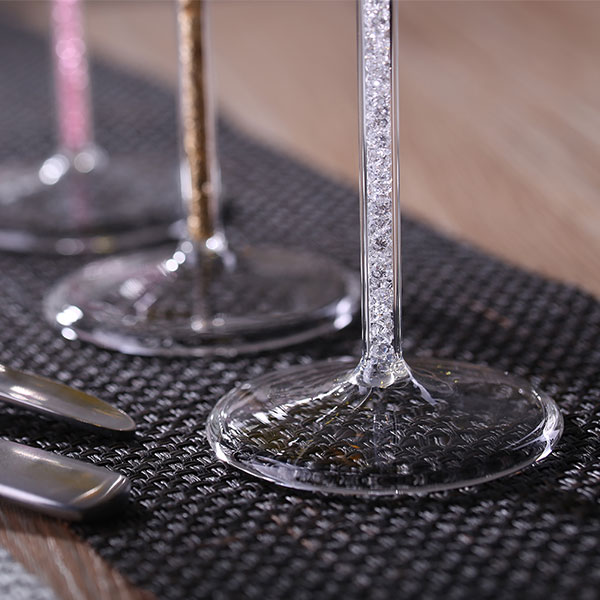 Бокалов для шампанского с кристаллами (6)