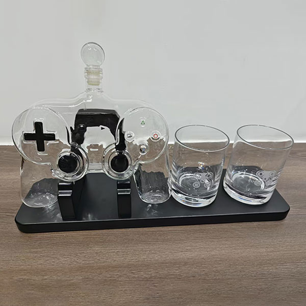 Заказные аксессуары для напитков в виде игрового контроллера (9)